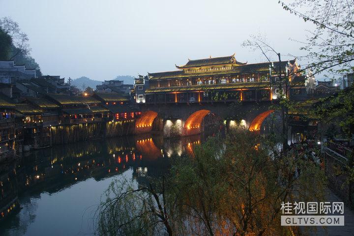 21662_225084