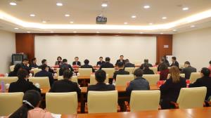 李楚参加政协委员第六联组讨论政府工作报告